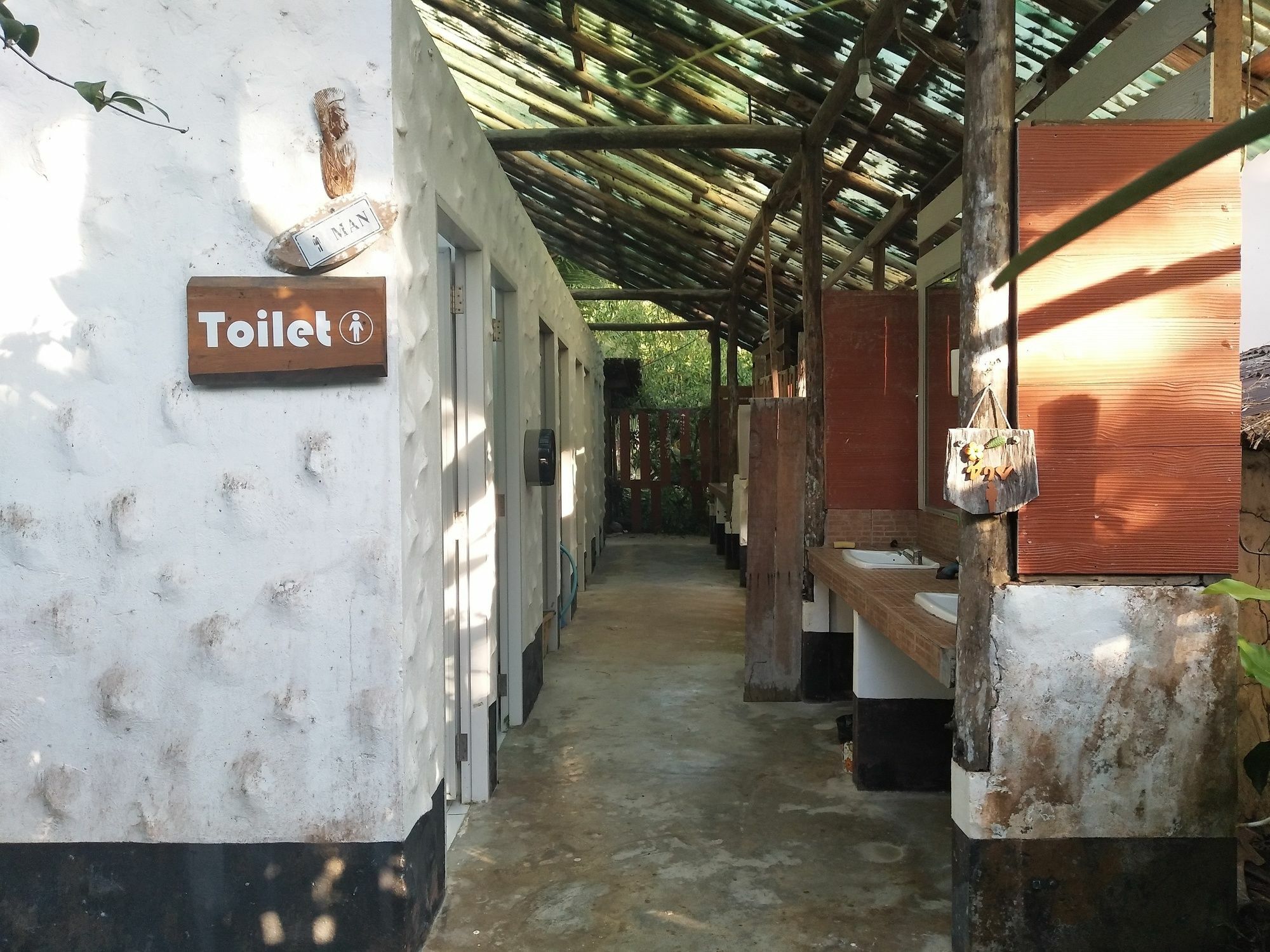 Aow Noi Resort Ko Kut Exterior photo